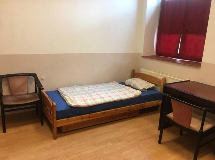 호스텔 Göncölház