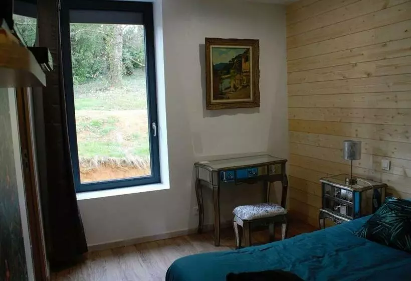 ベッドアンドブレックファースト Chambres D’hôte Le Breuil