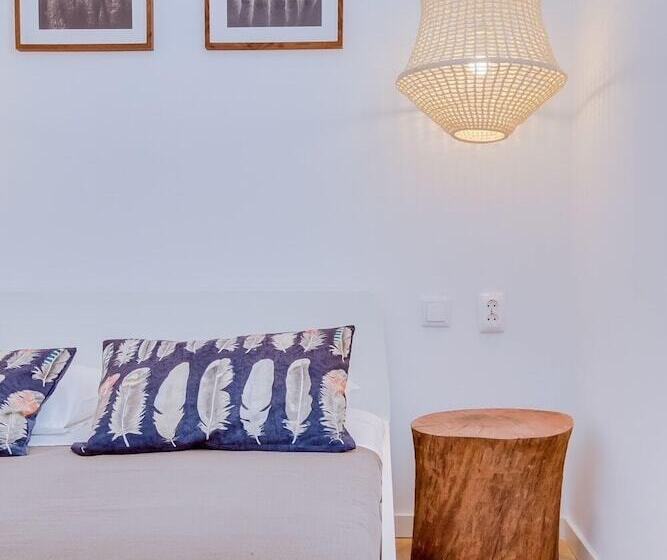 تختخواب و صبحانه Groundfloor