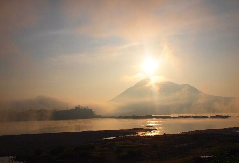 בית מלון כפרי Aenguy Sabey Chiangkhan Homestay