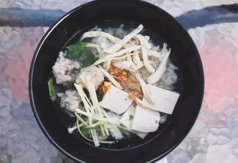 Hotelli Aenguy Sabey Chiangkhan Homestay