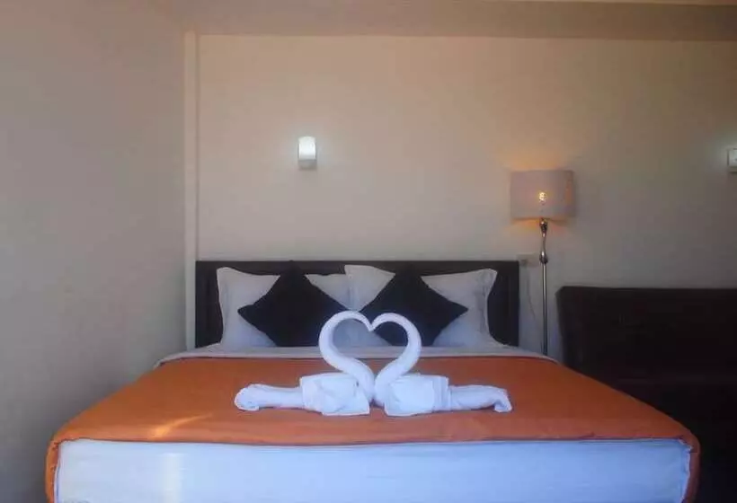 Hotelli Aenguy Sabey Chiangkhan Homestay