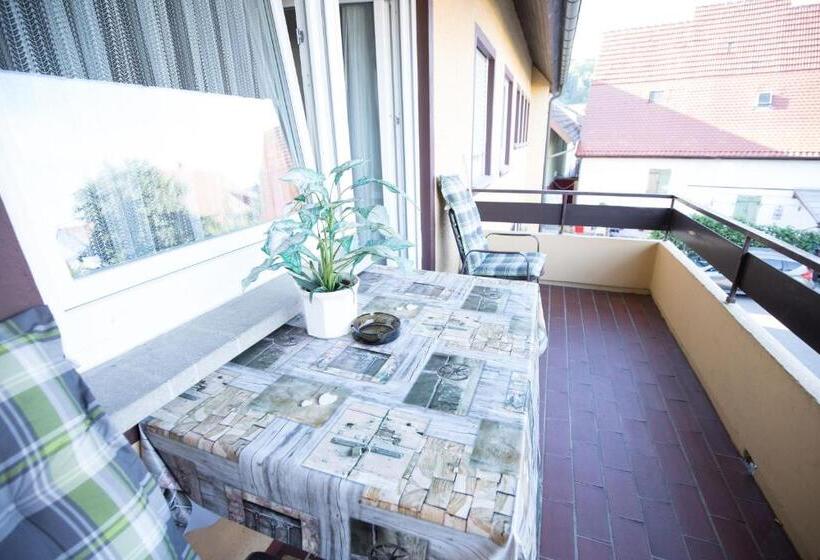 Отель Fantastic