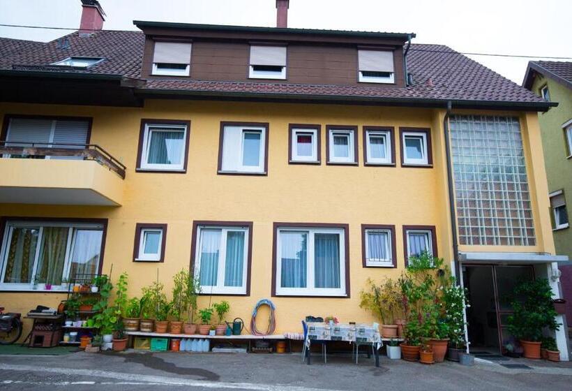 Отель Fantastic