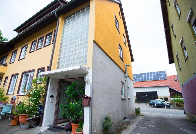 Отель Fantastic