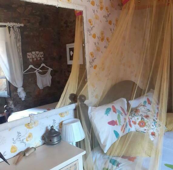 بنسيون Casa Do Trapo