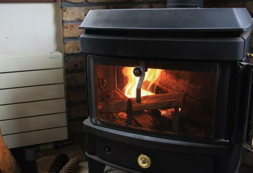 بنسيون Guesthouse Coteau   Vacation Stay 5450