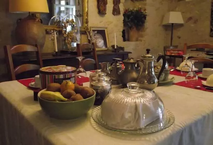 Aamiaismajoitus (B&B) Chambre D Hôtes Le Vaujoint