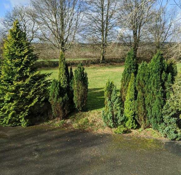 مبيت وإفطار Glan Brennig