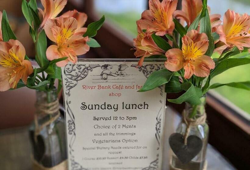 مبيت وإفطار Glan Brennig