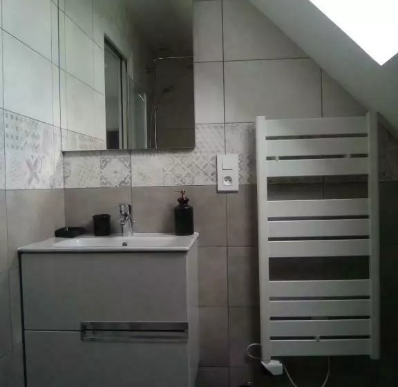 Aamiaismajoitus (B&B) L Escapade Lochoise