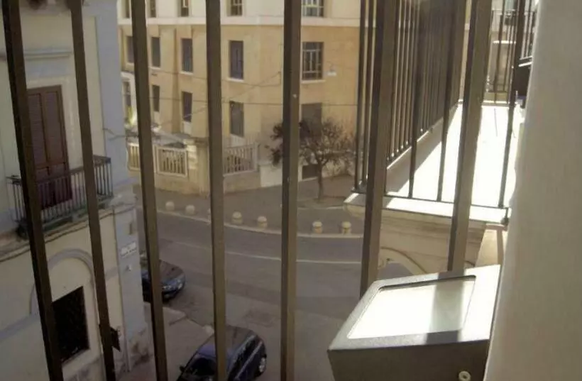 ベッドアンドブレックファースト La Maison Barbin