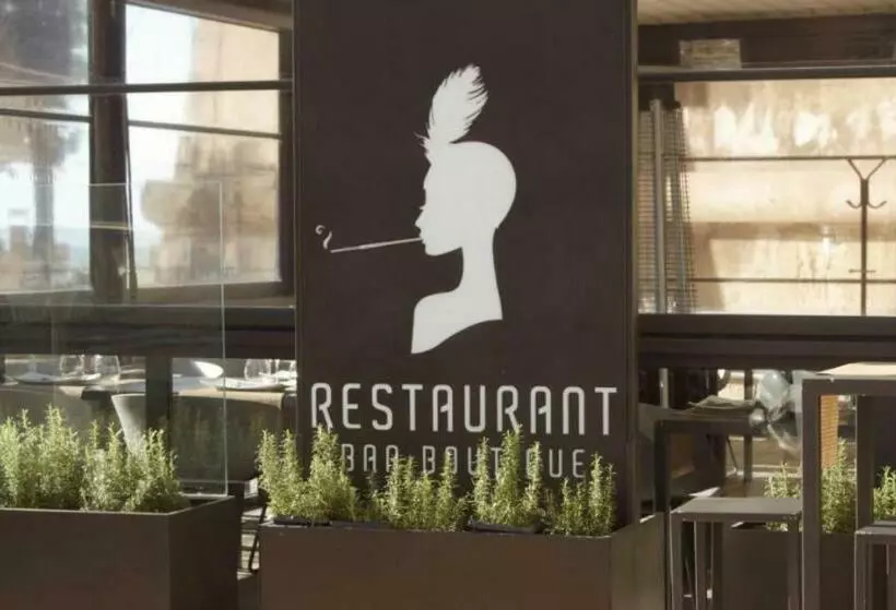 ベッドアンドブレックファースト La Maison Barbin