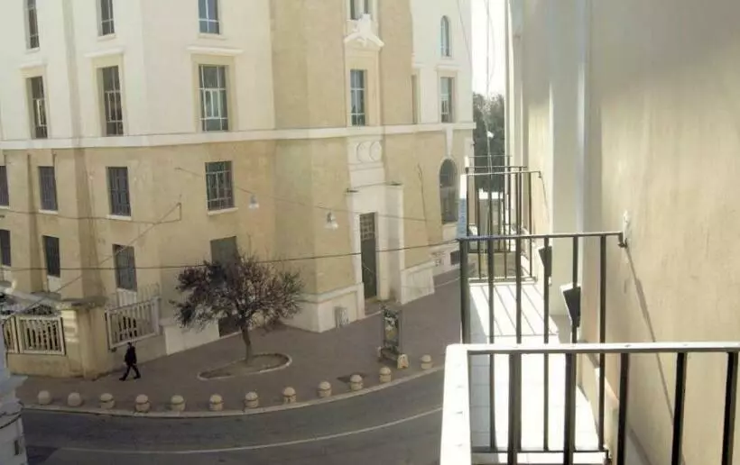 ベッドアンドブレックファースト La Maison Barbin