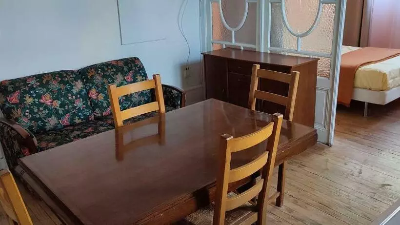 تختخواب و صبحانه Les Terrasses D Angoulême