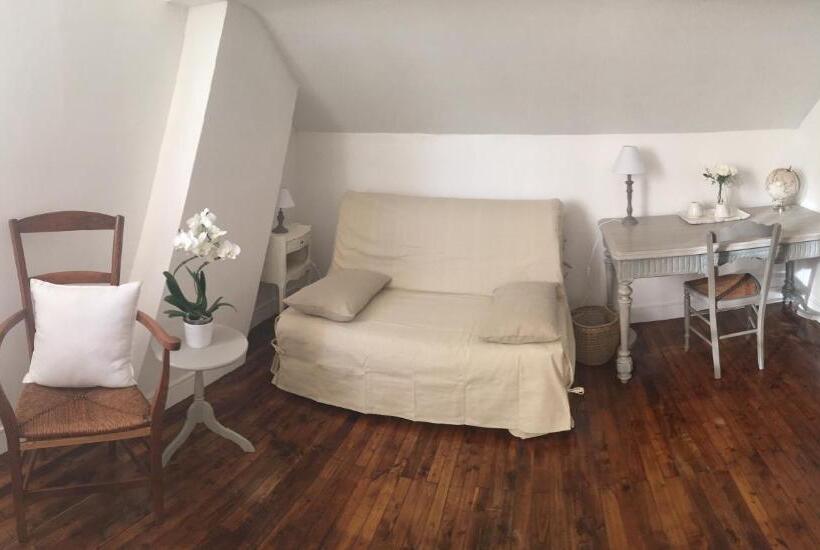 تختخواب و صبحانه Les Terrasses D Angoulême