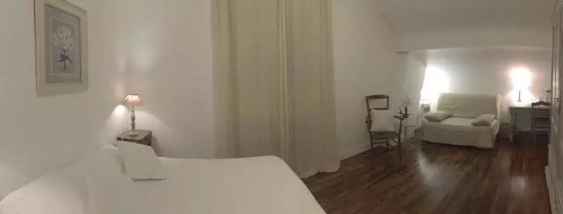 تختخواب و صبحانه Les Terrasses D Angoulême