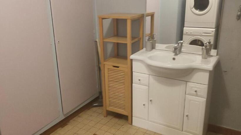 تختخواب و صبحانه Les Terrasses D Angoulême