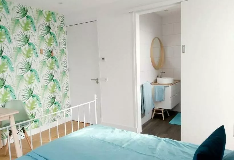 Aamiaismajoitus (B&B) Luxury Suites Oosterwold