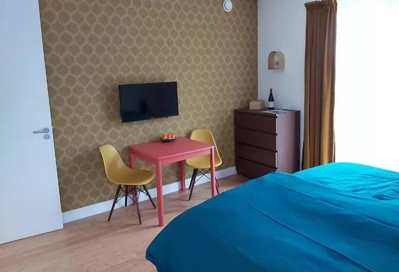 Aamiaismajoitus (B&B) Luxury Suites Oosterwold