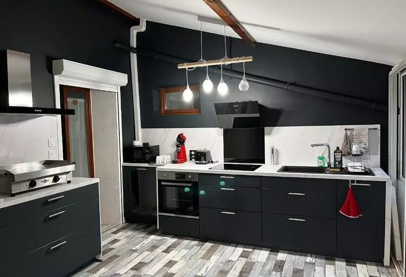 Bed and Breakfast Maison Piscine Et Jacuzzi