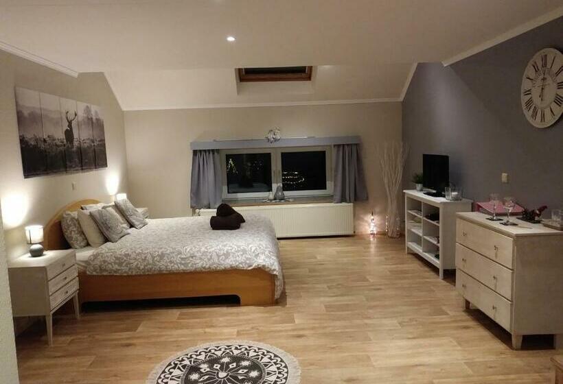 تختخواب و صبحانه Petites Tailles Chambre D Hôtes