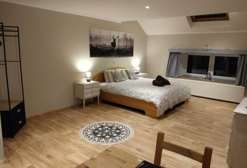 تختخواب و صبحانه Petites Tailles Chambre D Hôtes