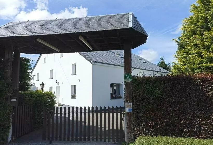 ベッドアンドブレックファースト Petites Tailles   Chambre D Hôtes