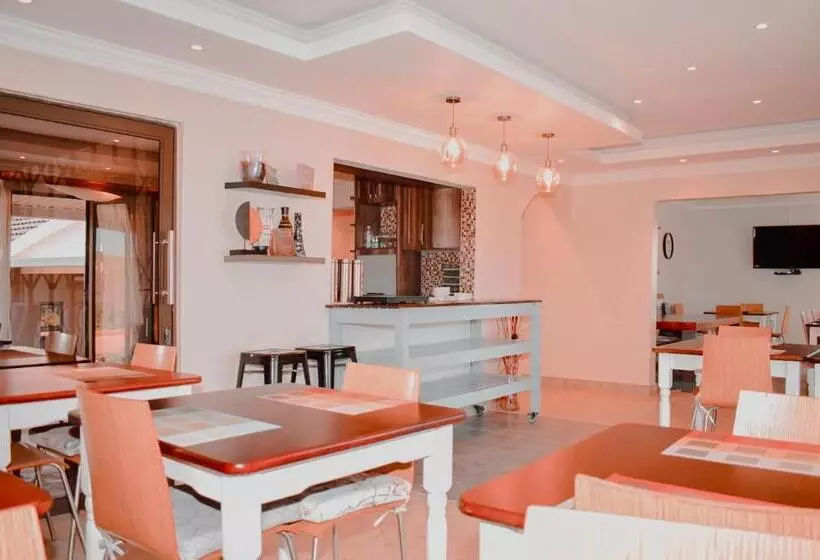 Aamiaismajoitus (B&B) Sada Boutique