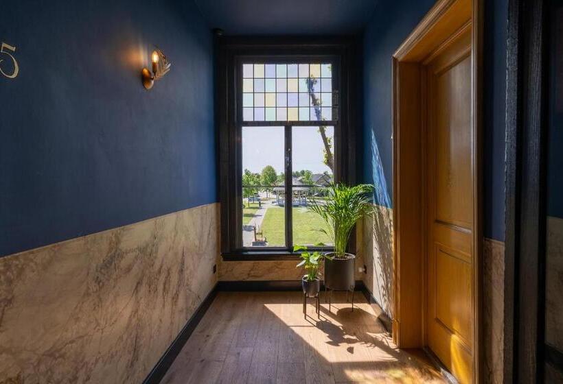 Boutique Hotel Lytel Blue