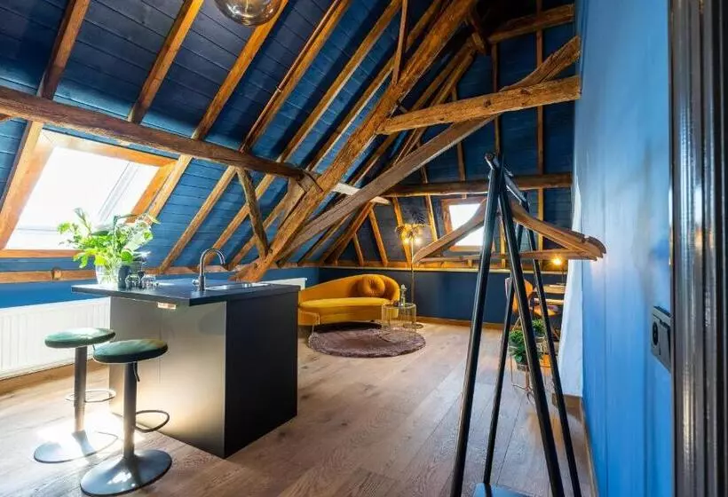 Boutique Hotel Lytel Blue