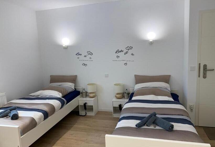 펜션 Home Rose Garden Gästehaus Kontaktloser Zugang