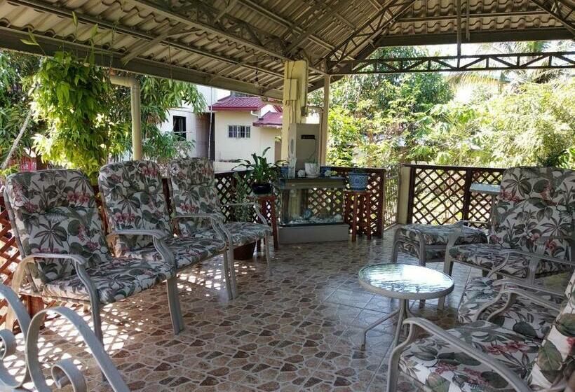 Pensjonat Hundred Islands Guest House