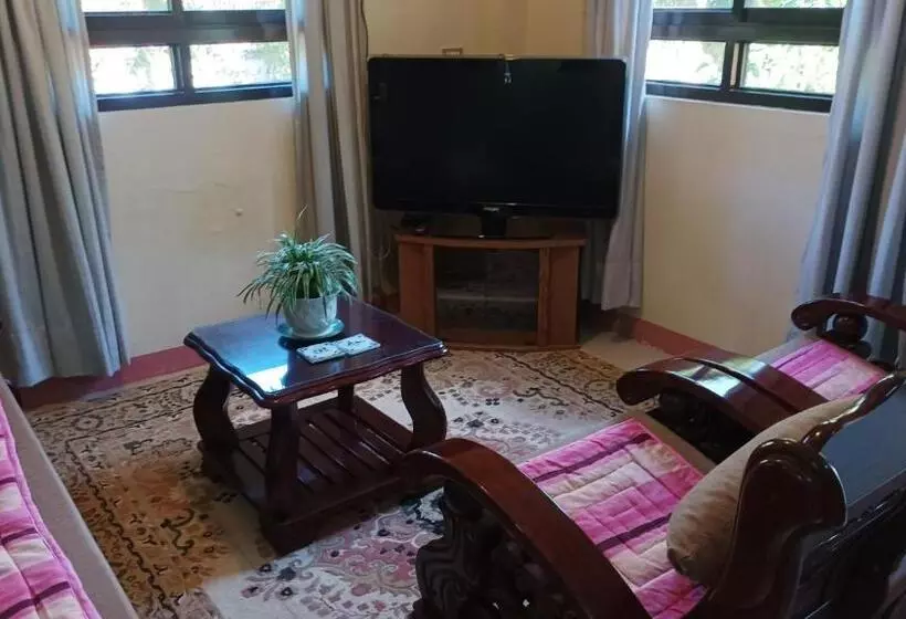 Majatalo Hundred Islands Guest House