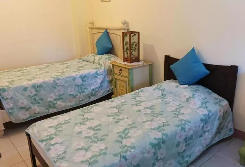 Majatalo Hundred Islands Guest House