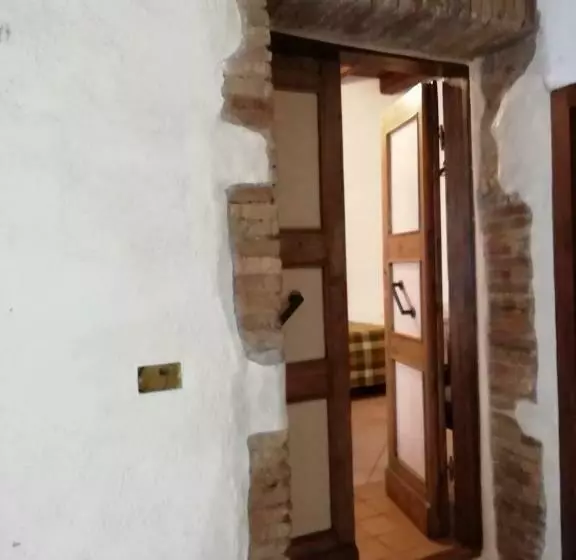 ペンション Il Cortile Del Castello