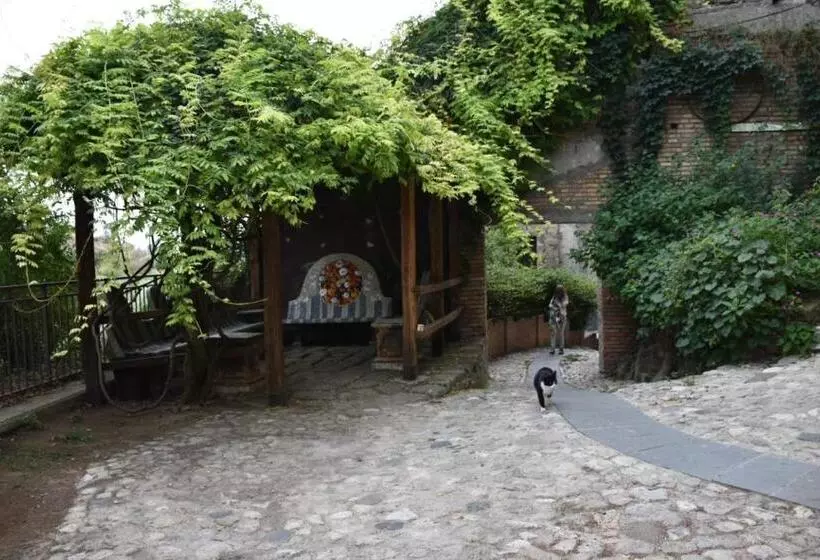 ペンション Il Cortile Del Castello