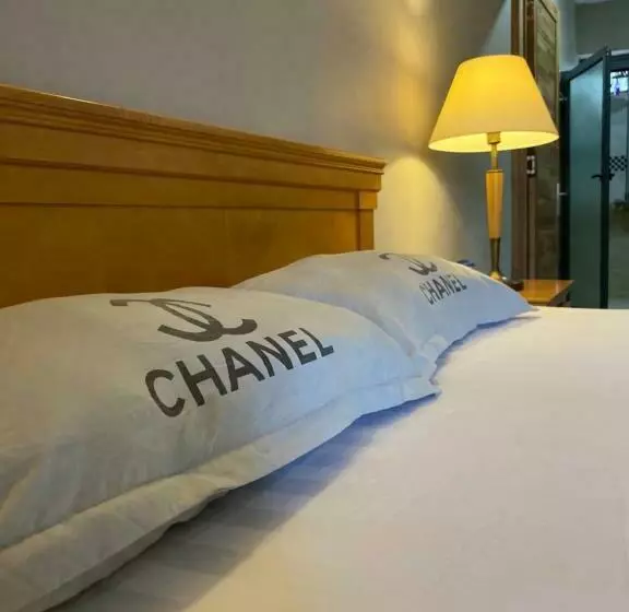 پانسیون Kstudios