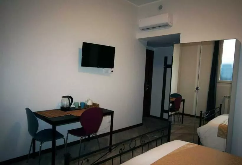 پانسیون Sansirofiera Rooms