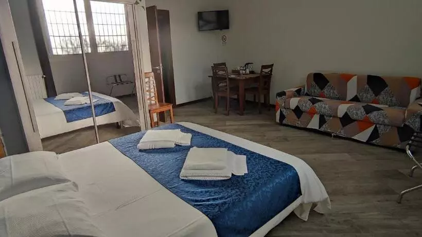 پانسیون Sansirofiera Rooms