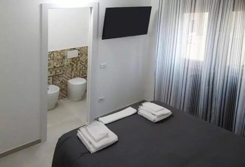 پانسیون Smart Rooms Pistoia