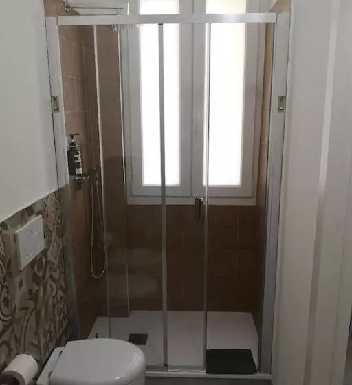 پانسیون Smart Rooms Pistoia