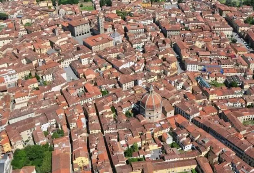 پانسیون Smart Rooms Pistoia