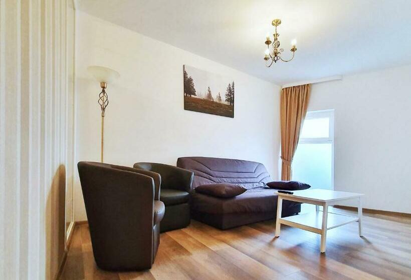 ペンション Tourist B&c