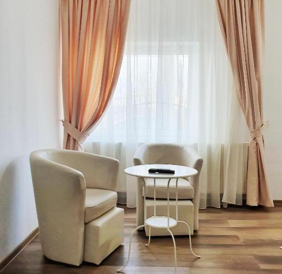 ペンション Tourist B&c