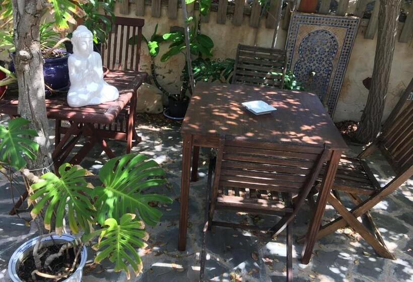 پانسیون Vereda De Las Camellas