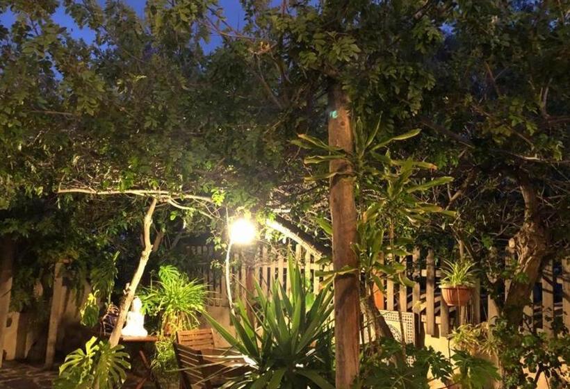 پانسیون Vereda De Las Camellas