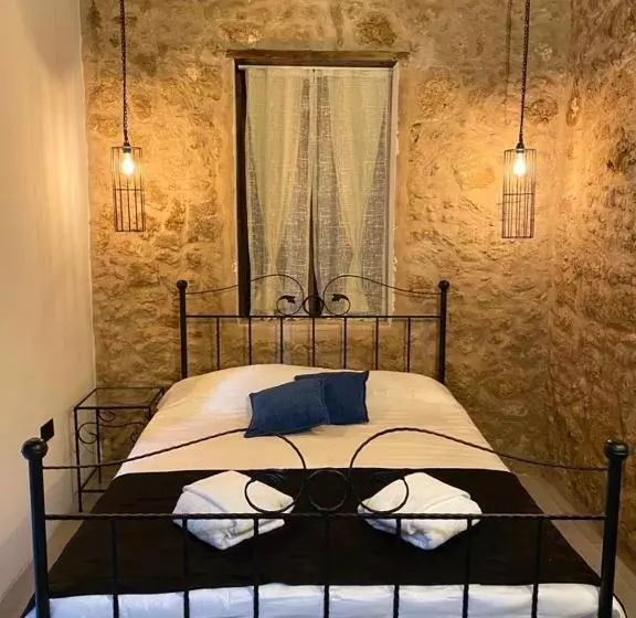 هاستل Jasmine Lodge