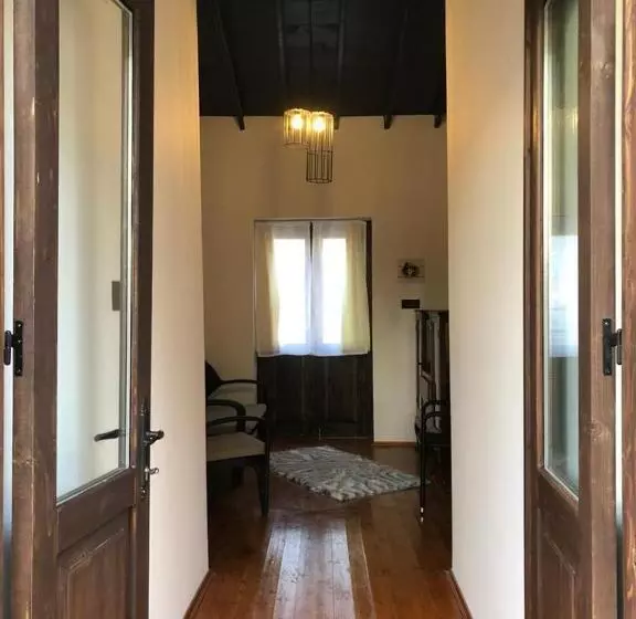 هاستل Jasmine Lodge