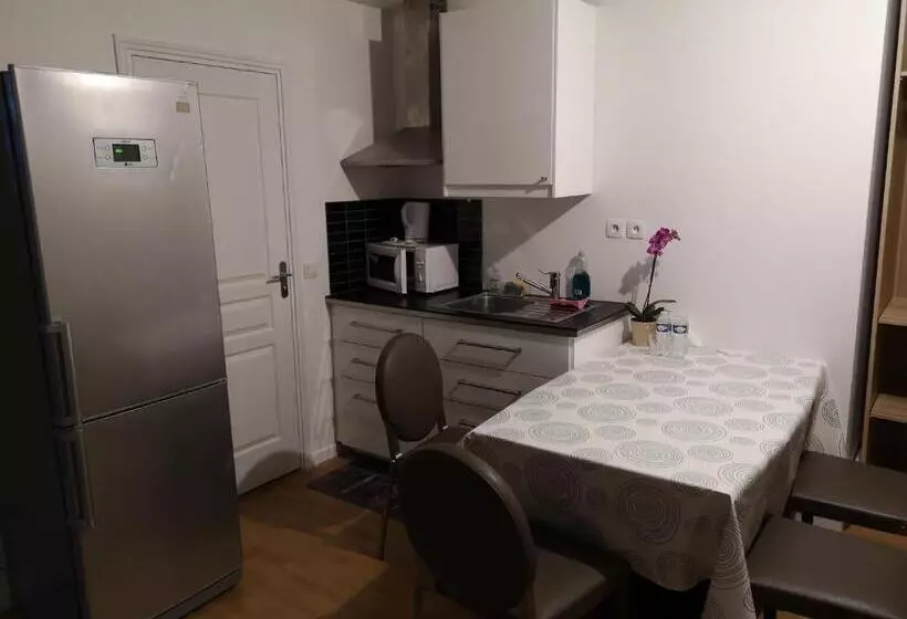 Aamiaismajoitus (B&B) Appartement Proche De Disneyland